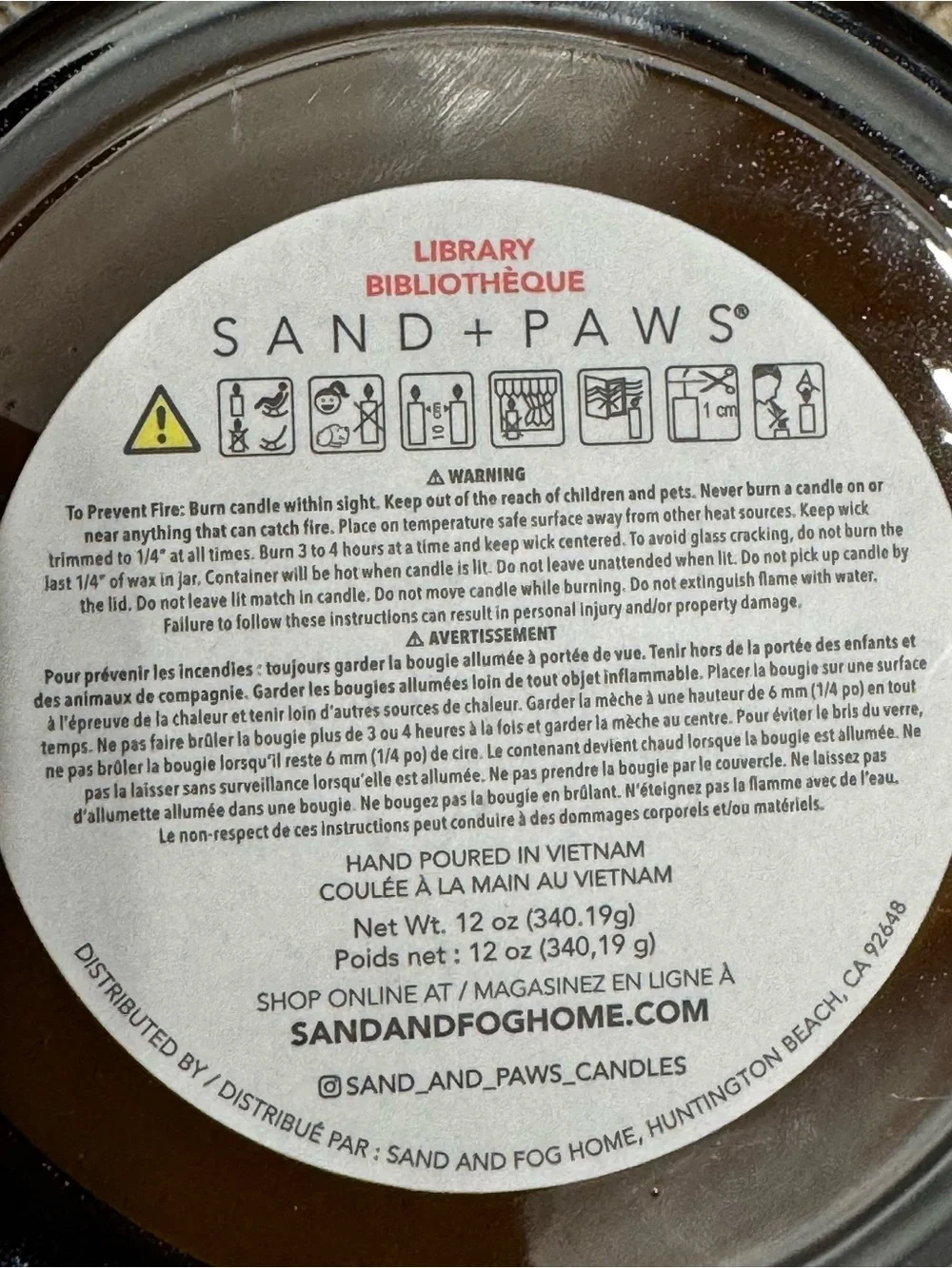 SAND + PAWS Two Wick Odor Neutralizing Scented Candle 12 Oz $28 Retail NEW